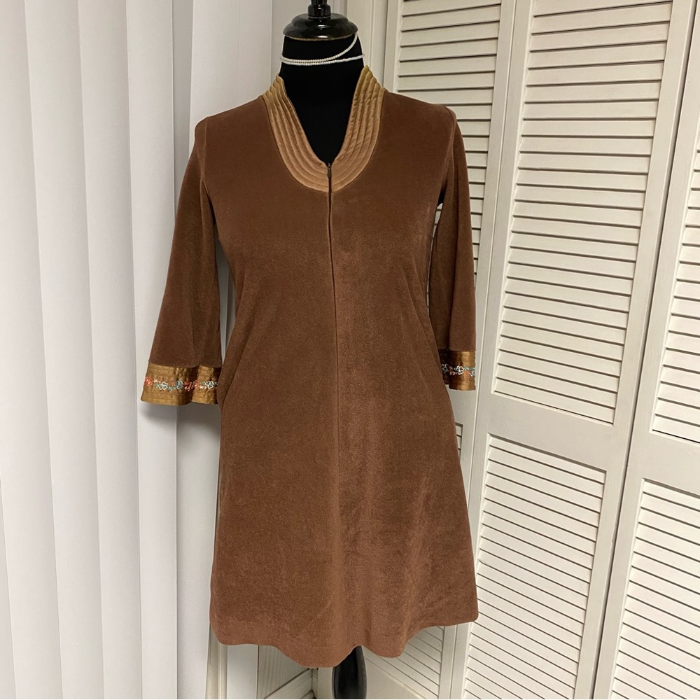 JC Penney Brown Velveteen Misses Robe Dressing Gown Size:XS